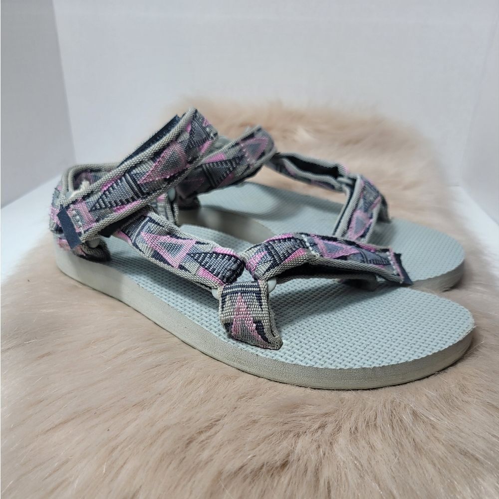 Teva Original Universal Mosaic Gray Flat Sandals Size 7
